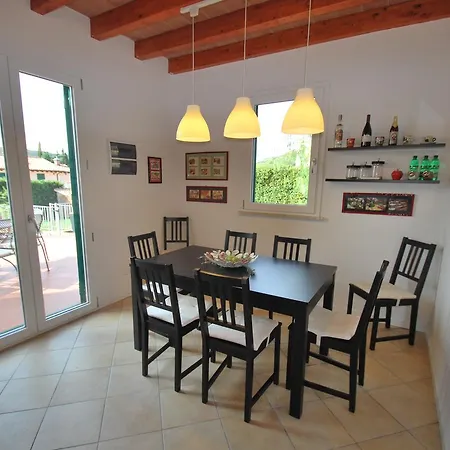 Ciclamino Vila Casa Alzi